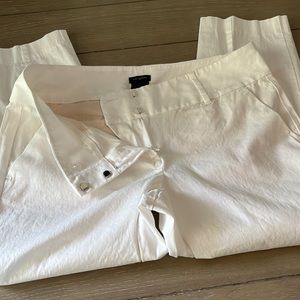 Ann Taylor White Capri